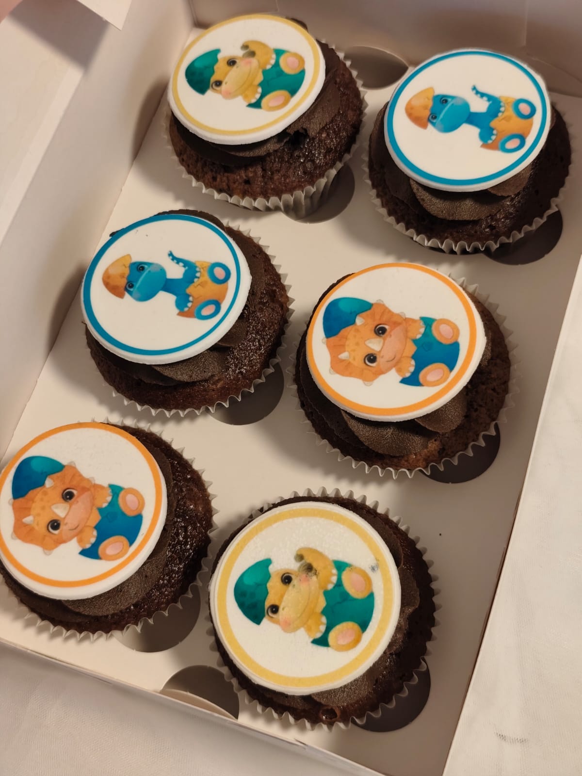 Cupcakes op maat – feest – Judy's Bakeaway Zottegem