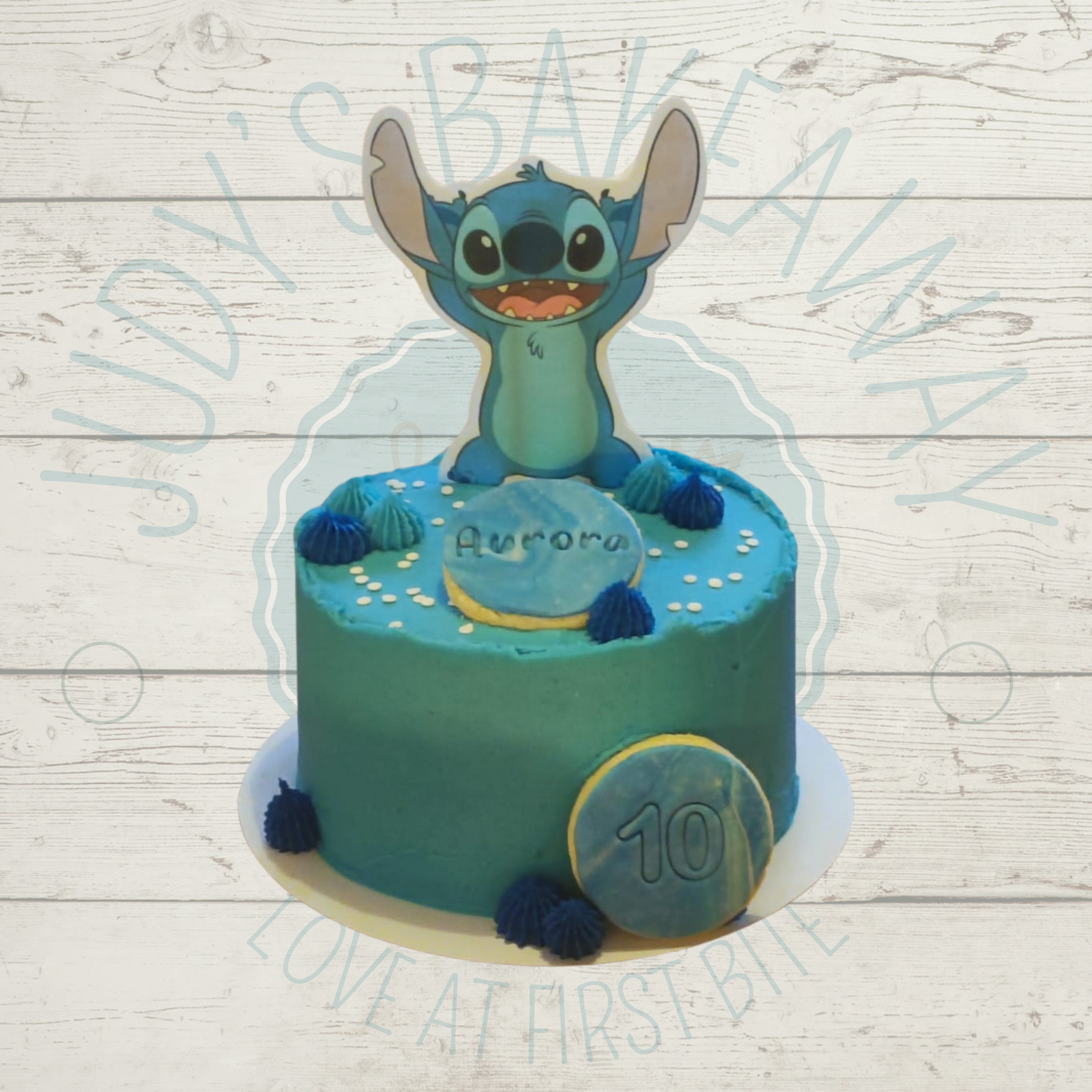 Butter cream cake - Stitch