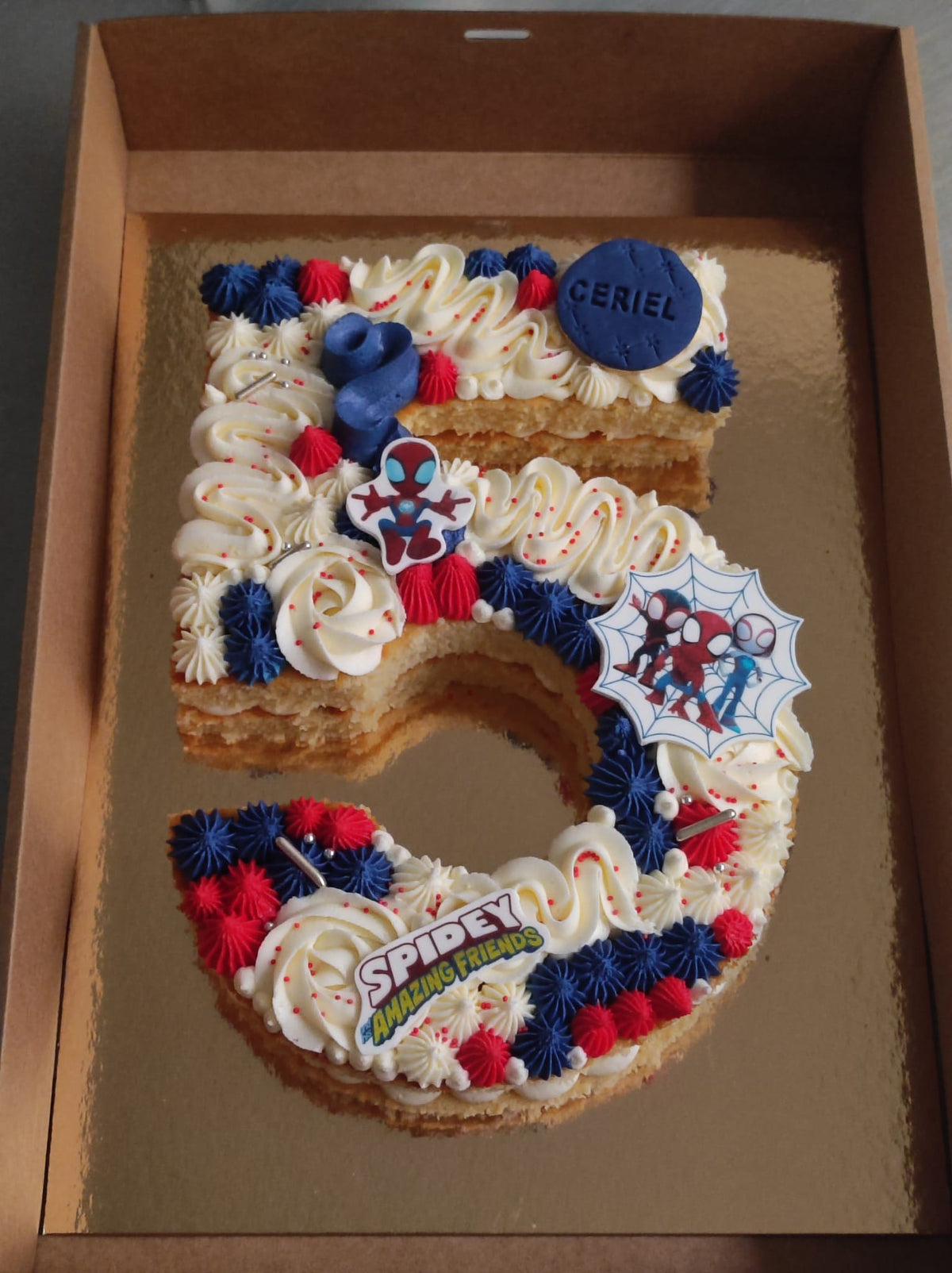 Cijfertaart bestellen – verjaardag – Judy's Bakeaway Zottegem