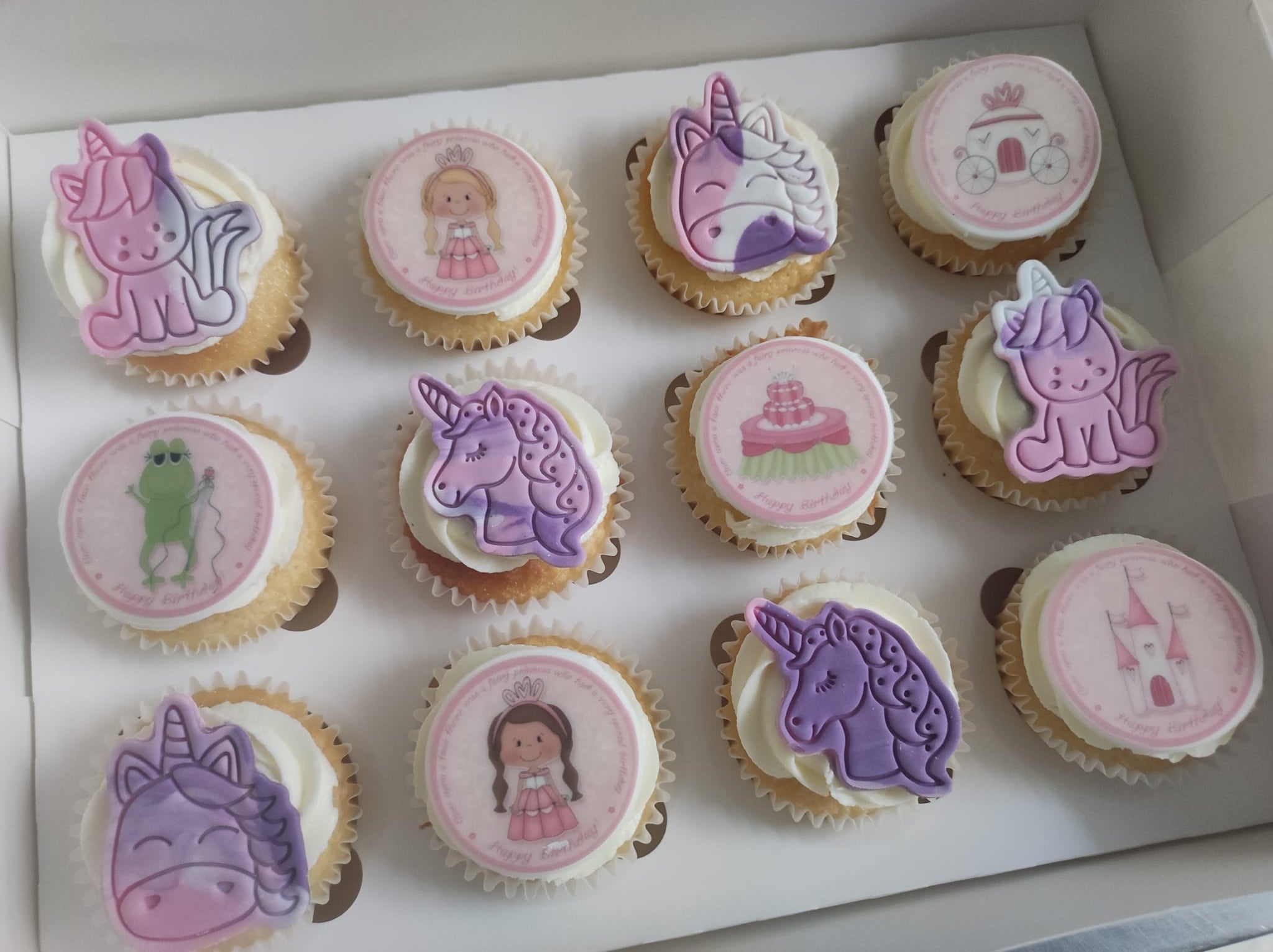 Cupcakes - Unicorns & princess - Judy's Bakeaway
