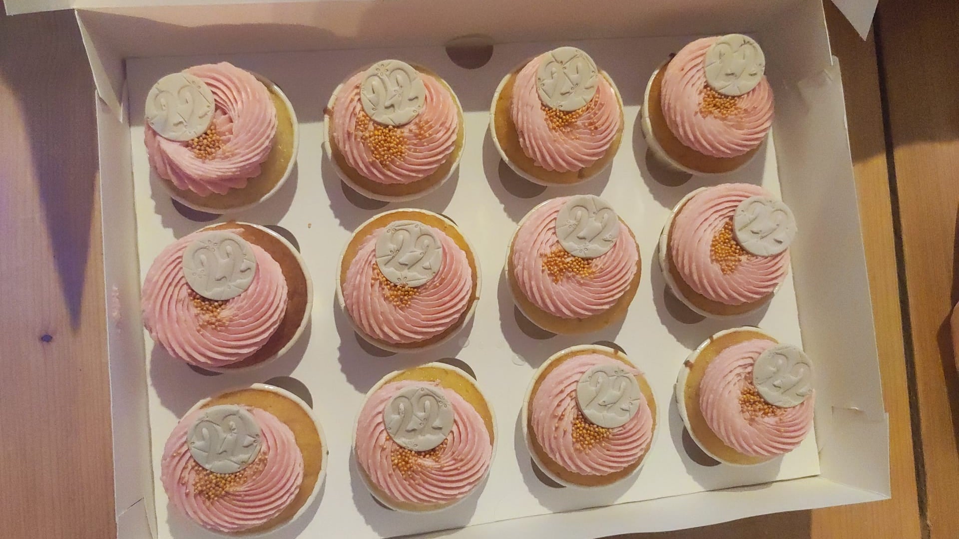 Cupcakes - Verjaardag - 22 - Judy's Bakeaway