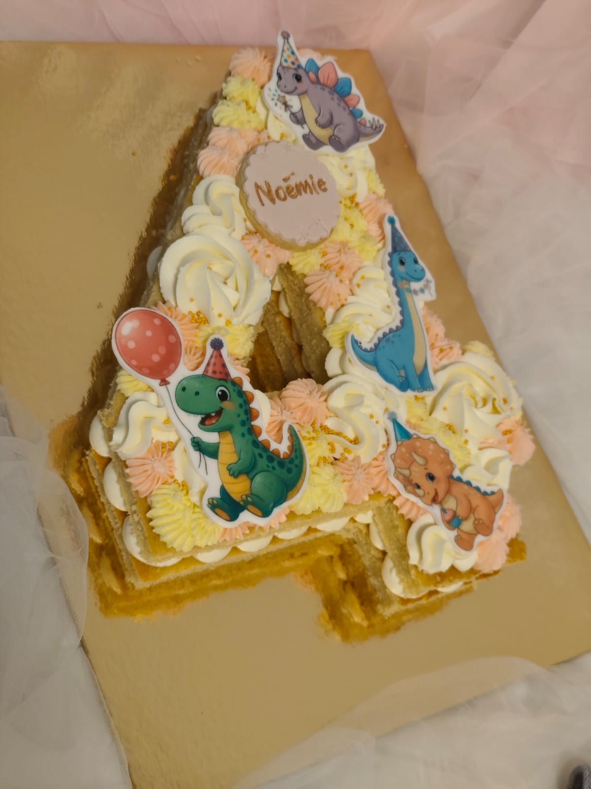 Cijfertaart bestellen – verjaardagstaart – Judy's Bakeaway Zottegem